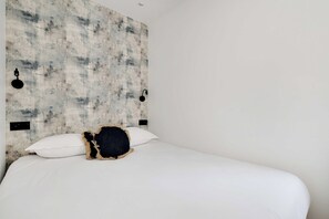 1 Schlafzimmer, Schreibtisch, Bügeleisen/Bügelbrett, Internetzugang