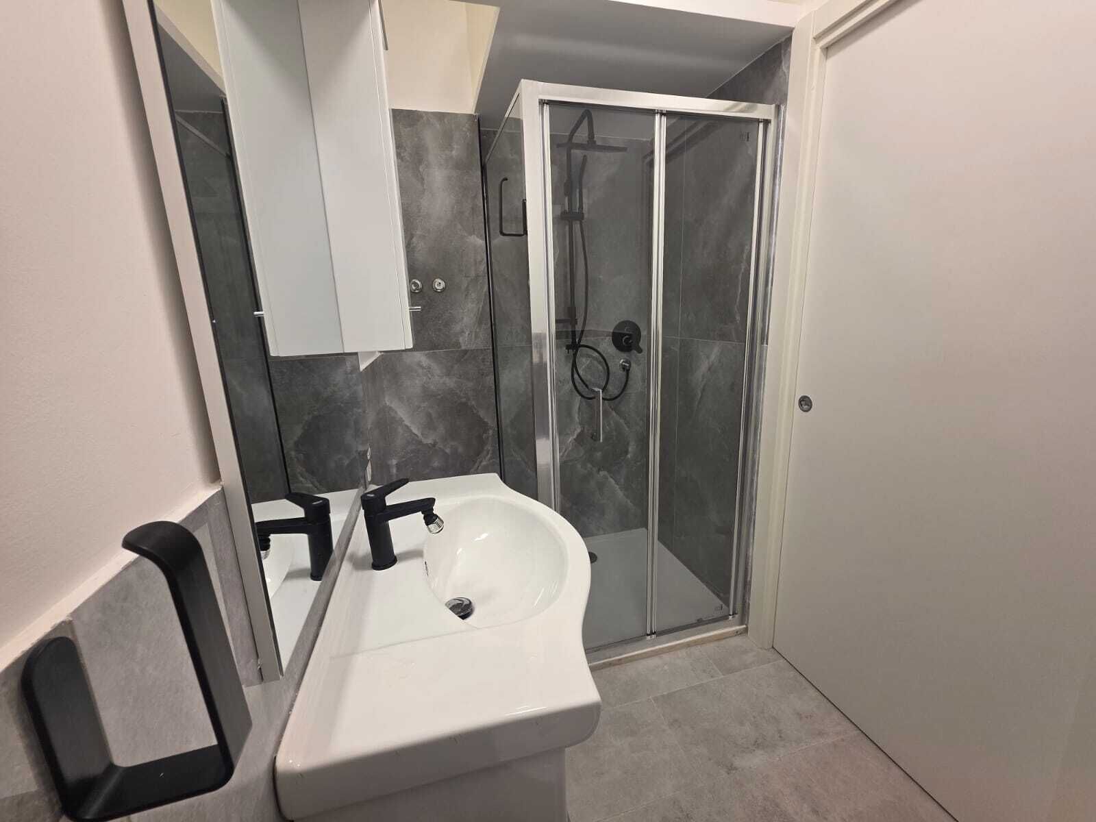 Apartment, 1 Bedroom, Smoking, Balcony | Bathroom
