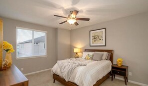 3 makuuhuonetta, silitysrauta/-lauta, internet, vuodevaatteet