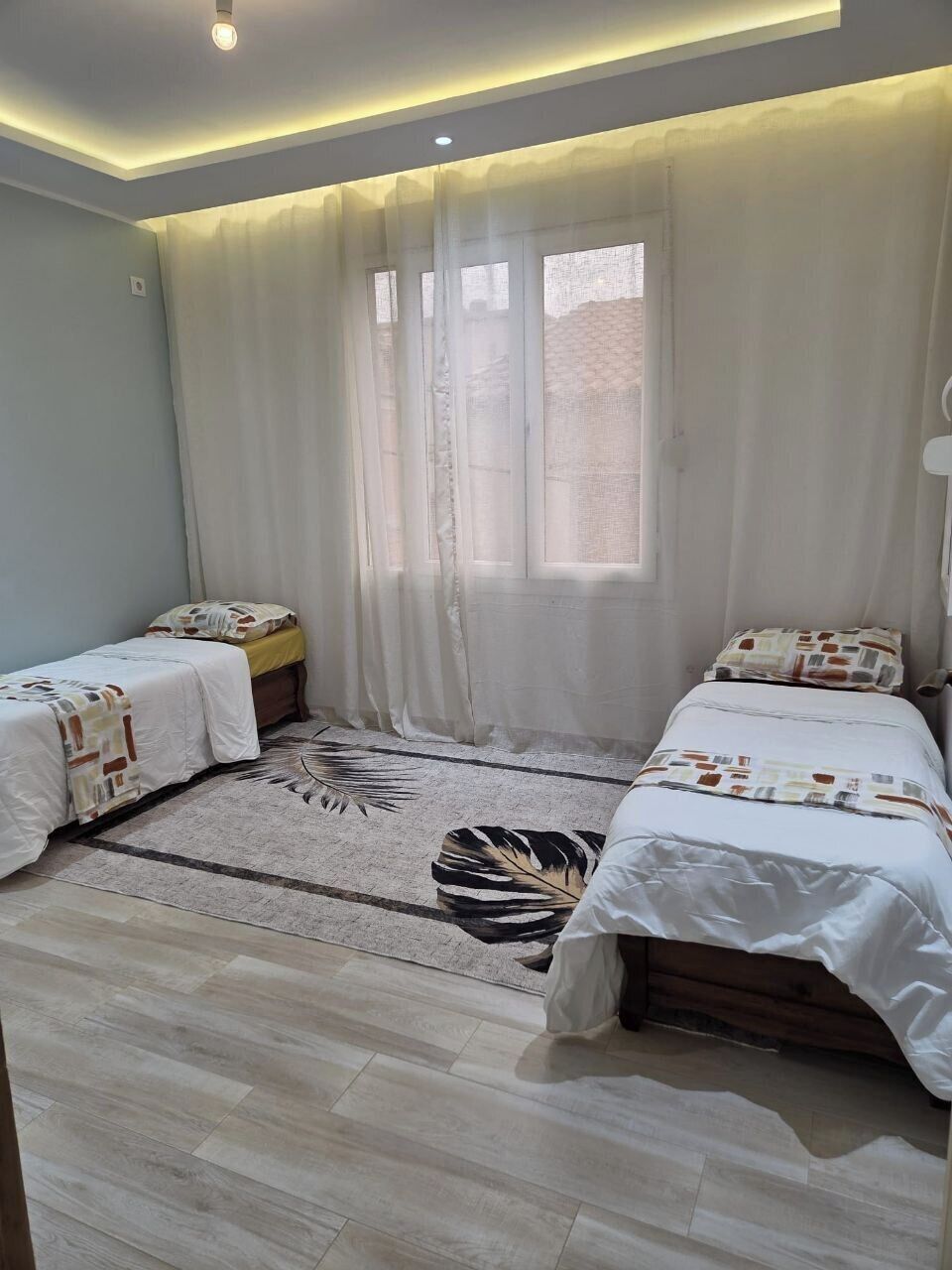 2 bedrooms, WiFi (free), bed sheets