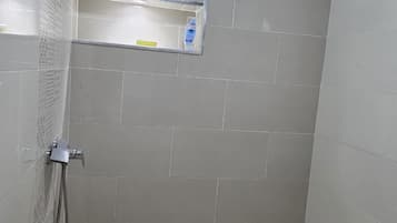 Savon, papier toilette