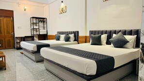 WiFi, bed sheets
