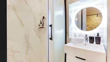 Apartment | Bathroom