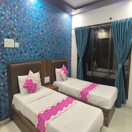 Deluxe Room | Premium bedding, free WiFi, bed sheets