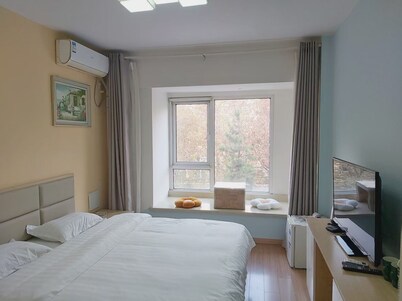 青春球场，世纪公园，青岛国家广告产业园丰富美食