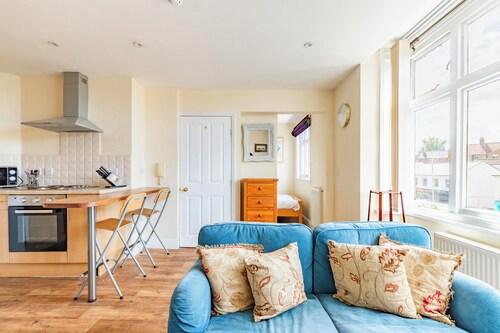 Cosy York Terrace Home | Central | Unthank Road