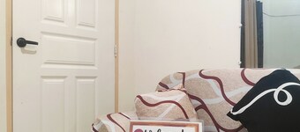 2BR with AC Townhouse near airport FREE WIFI