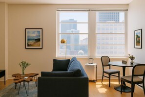 Télévision, espaces bureaux