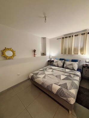 1 chambre, Wi-Fi gratuit, draps fournis