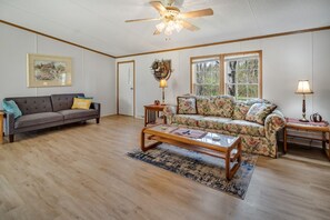 Smart TV - Nature-filled escape near Seneca Falls—sleep 8, explore wineries, and unwind in total comfort. (Seneca Falls)