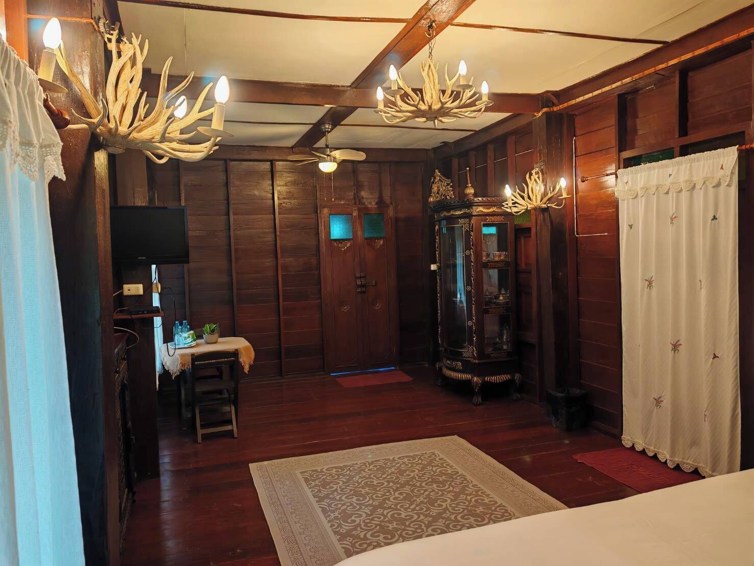 House 2 Bedroom | 免費無線上網、床單