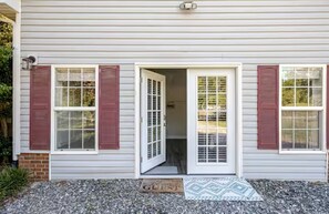 تفاصيل الفندق من الخارج