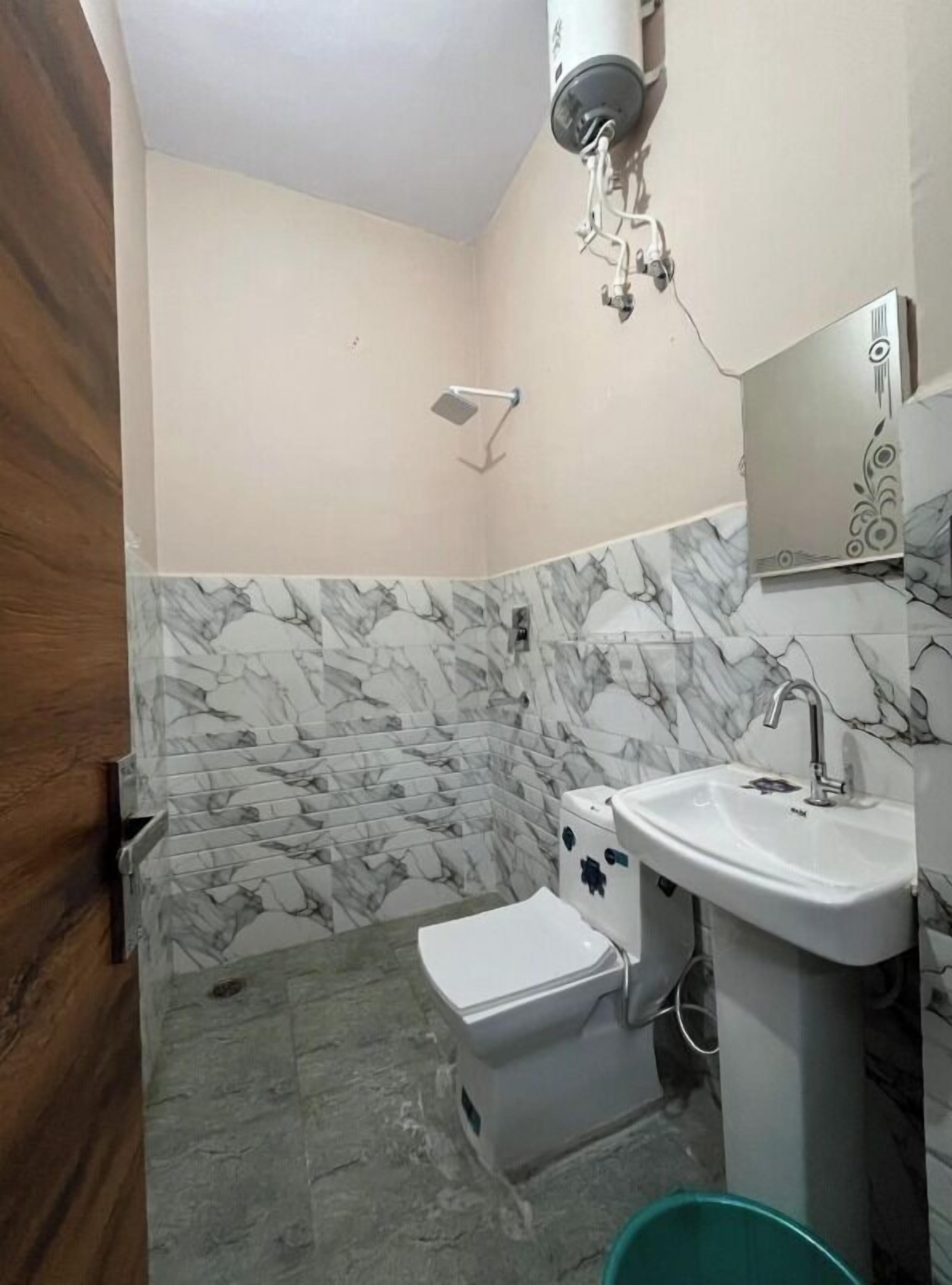 Sturta, snyrtivörur án endurgjalds