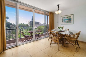 Dining - MKV A302 - Beach Front 2 bedroom with Garden Views (Lahaina)