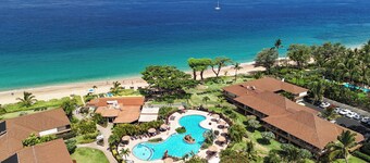 MKV A302 - Beach Front 2 bedroom with Garden Views