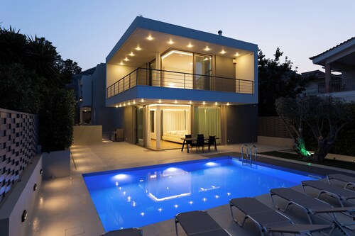 Villa Olivea - Where every moment blossoms!