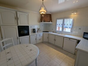 Fridge, microwave, dishwasher