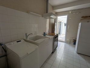 Refrigerador, microondas, lavavajillas