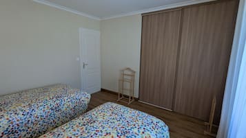 2 bedrooms, free WiFi, bed sheets