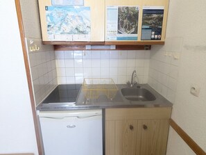 Kühlschrank, Mikrowelle