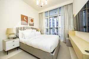 Apartment, Balcony, City View | In-room safe, iron/ironing board, free WiFi