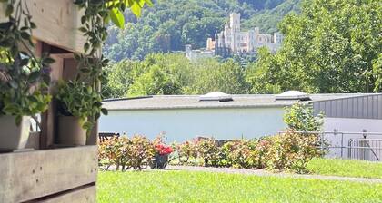 Fewo Lahneck - 10 min bis Koblenz. Für Aktiv-oder Erholungsurlaub am Mittelrhein