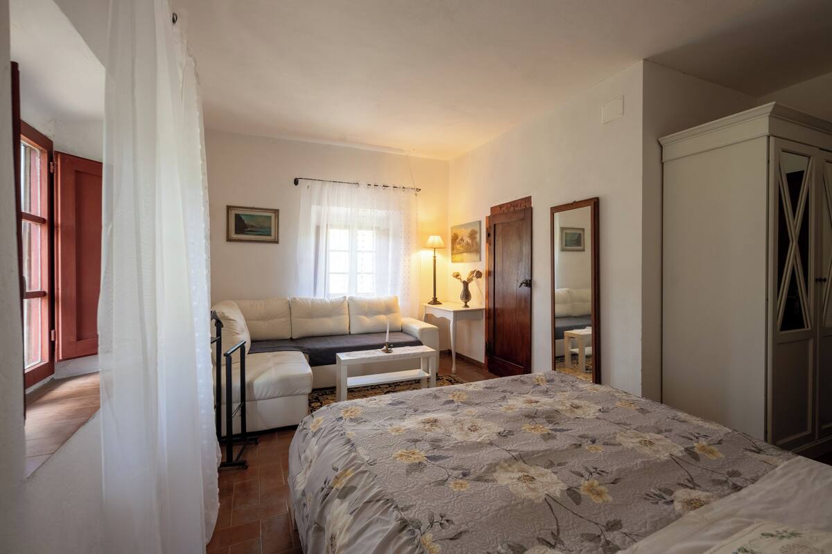 Family Triple Room | Premium bedding, free WiFi, bed sheets