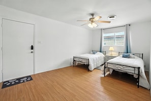 2 bedrooms