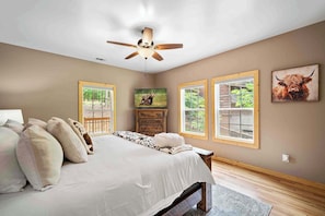 Cabin, Multiple Beds, Patio, Mountain View (Pines and Tines)