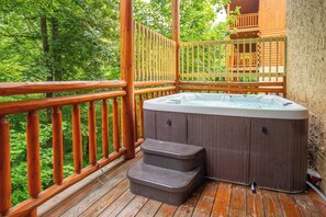 Bain à remous extérieur