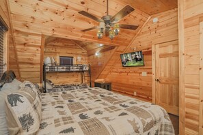 3 chambres, fer et planche à repasser, Wi-Fi gratuit, draps fournis