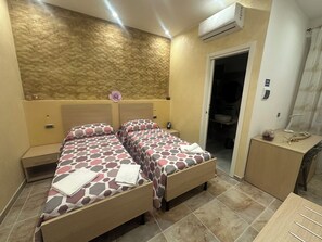 Free WiFi - B&B Dimora Saracena (San Giuliano di Puglia)