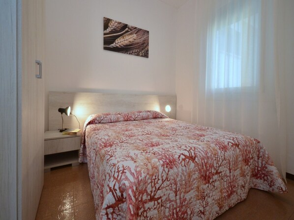 3 chambres, accès à Internet, literie fournie