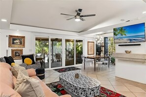 Interior - Screened Pool Paradise – Just Minutes from Beach (Naples)