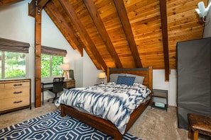 House, Multiple Beds, Patio, Mountain View (Alder Creek Paradise)