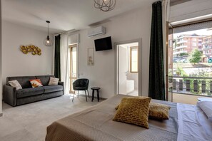 Suite con vasca idromassaggio 205 | Busa memori, tirai kedap cahaya, kedap suara, dan Wi-Fi gratis