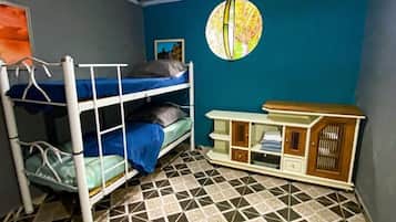 3 bedrooms, free WiFi, wheelchair access