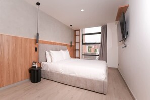 2 bedrooms, desk, iron/ironing board, travel cot