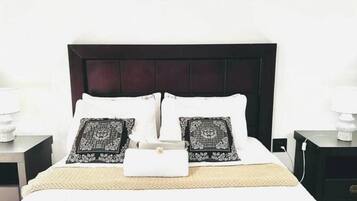 6 dormitorios, tabla de planchar con plancha, wifi y ropa de cama