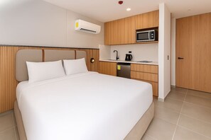 1 bedroom, desk, iron/ironing board, travel cot