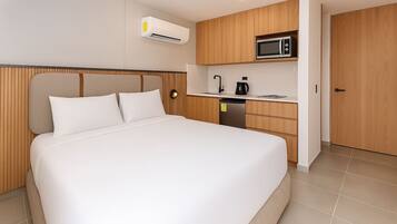 Desk, iron/ironing board, free WiFi, bed sheets