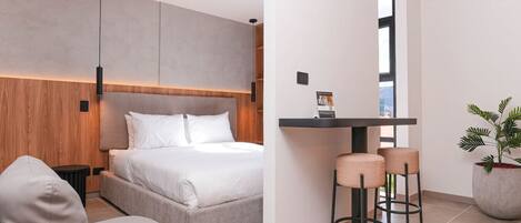 1 bedroom, desk, iron/ironing board, free WiFi