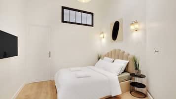 Apartament | 2 dormitoris i espai de treball apte per a portàtils