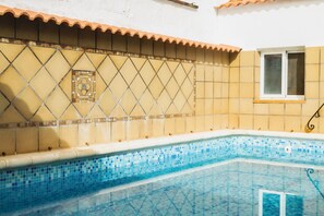 Pool - Rural House Señorío de Ves for 17 people with swimming pool, barbecue and leisure area. (Casas de Ves)