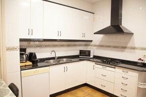 Microwave, oven, stovetop, dishwasher
