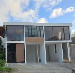 Exterior - Marvelous 6-bedroom house with private Pool and AC in San Juan (San Juan)