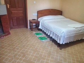 Iron/ironing board, WiFi