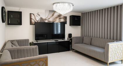 Cosy 5 bedroom, 3 bathroom next to Harrow Museum