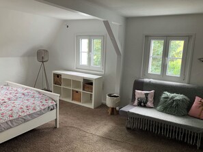 1 bedroom, Internet, bed sheets