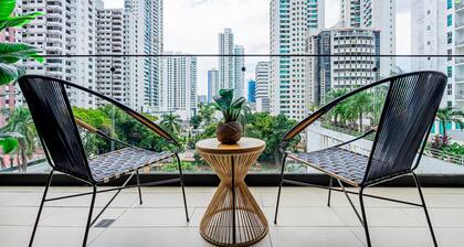 w Bright 1BR w Private Balcony in San Francisco